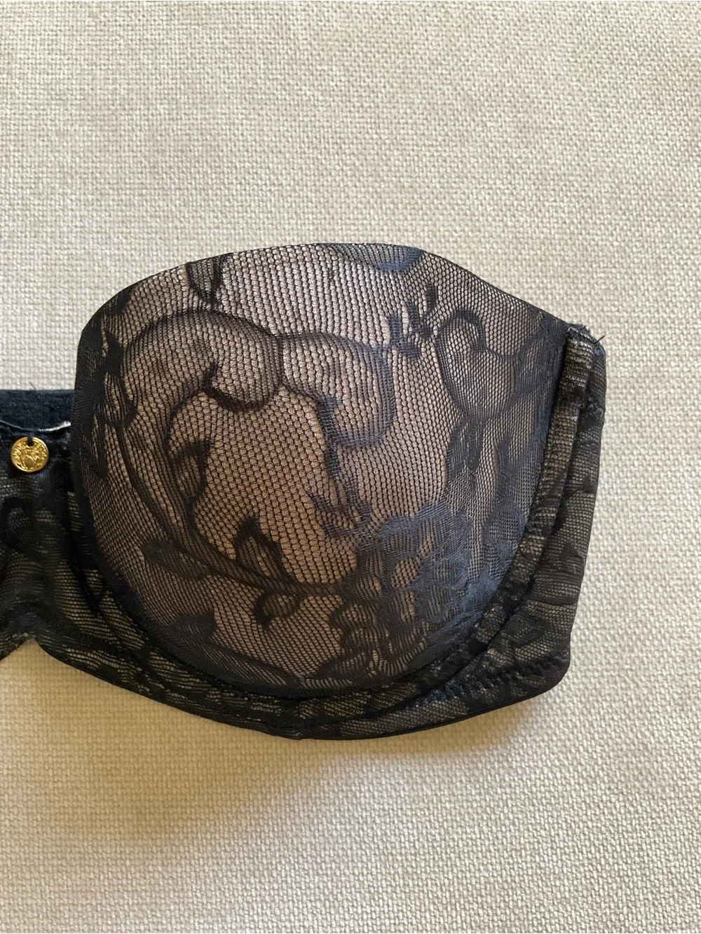 Natori  Calais Strapless Bra 34 B Underwire, Molded Black/Nude Lace